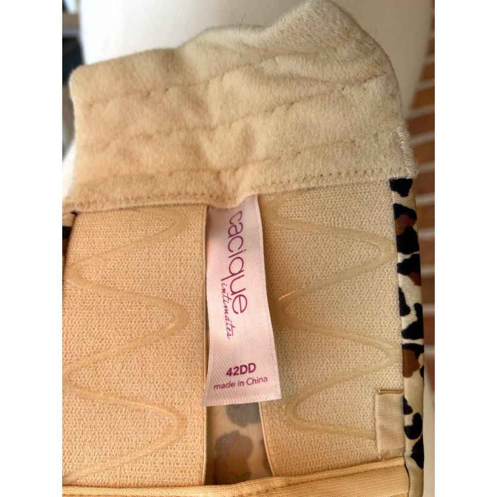 Cacique Intimates Leopard Print Strapless Bra 42dd - image 3